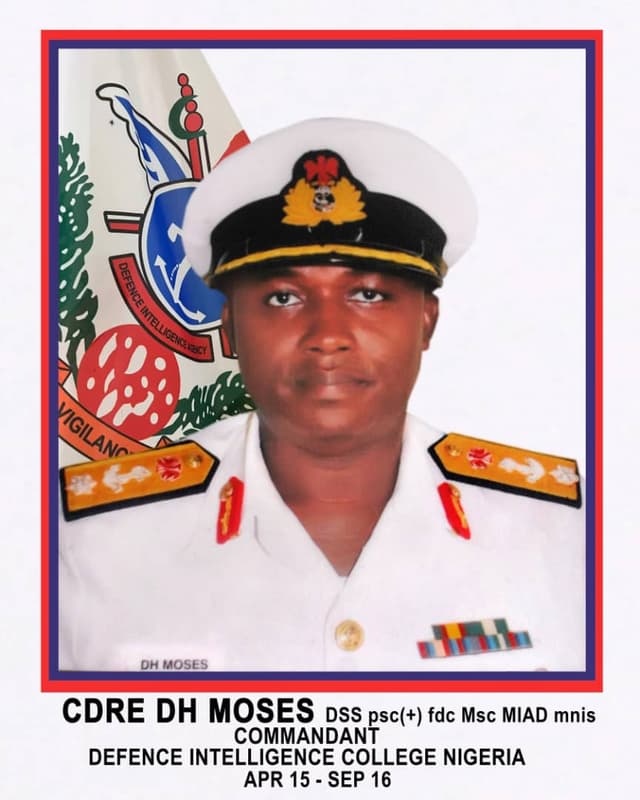 CDRE DH MOSES